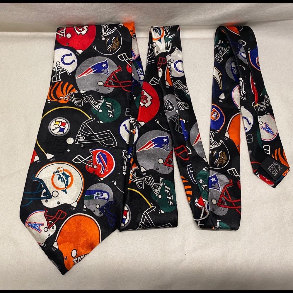 Vintage Silk AFC NFL 90s Football Helmets Team Tie